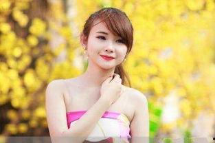 泰国网红娜美吃瓜,趣味横生瞬间引网友热议